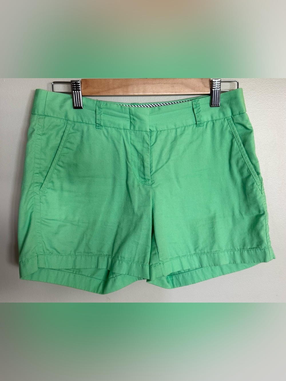 J.Crew Chino Broken-In Shorts Size 0 Mint Green Cotton Casual Preppy
